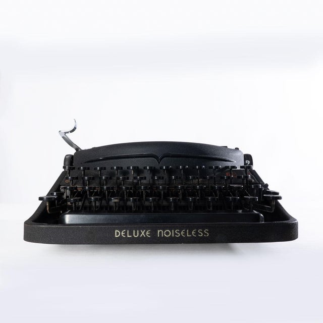 Black 1940s Remington Deluxe Noiseless Typewriter For Sale - Image 8 of 16