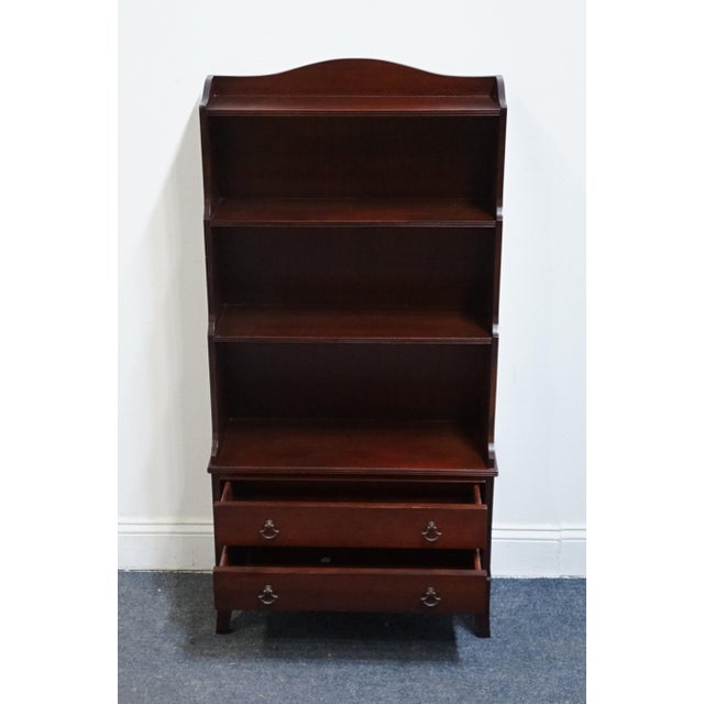 H L Hubbell Solid Mahogany Traditional Style 24" Petite Bookcase For Sale In Kansas City - Image 6 of 12
