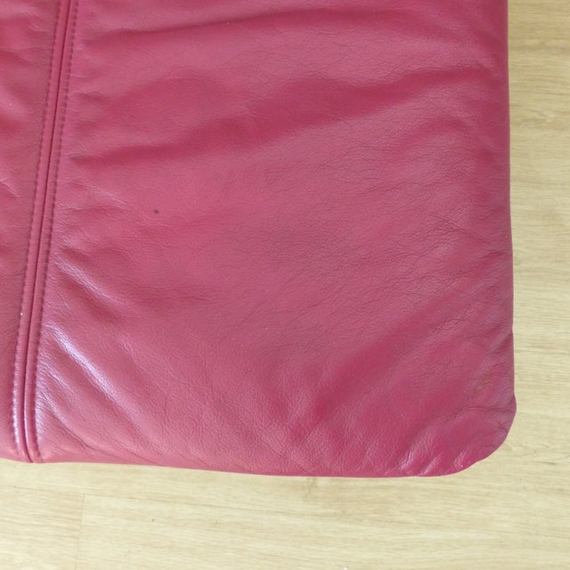 Mid-Century Modern Pink Square Stool, 1970s For Sale - Image 3 of 4