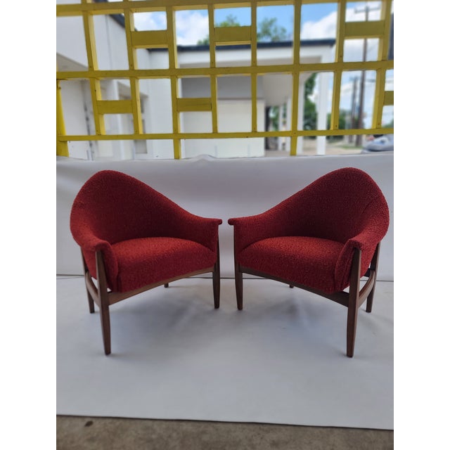 Milo Baughman for Thayer Coggin Pair Milo Baughman Thayer Coggin Walnut Petite Armchairs For Sale - Image 4 of 9