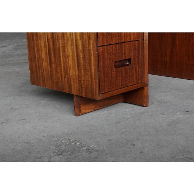 1950s Henredon Taliesin Desk in Mahogany by Frank Lloyd Wright for Heritage, USA, 1950s For Sale - Image 5 of 11
