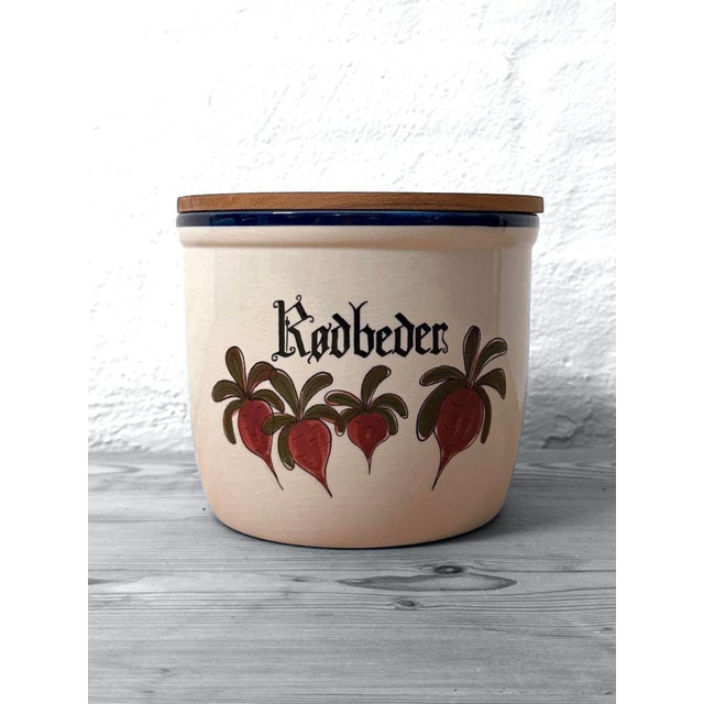 Cream Pernille Ceramic Jar by Johannes Hansen for Knabstrup For Sale - Image 8 of 8