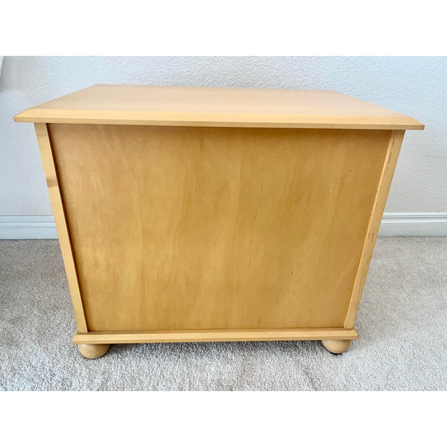 Late 20th Century Late 20th Century Ethan Allen American Dimensions Three Drawer Chest Side/Night/Accent Chest Mint Vintage Condition For Sale - Image 5 of 13