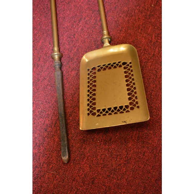 Vintage Heavy Brass / Iron Fireplace Tools Companion 4 Piece Cleaning Set For Sale - Image 4 of 18
