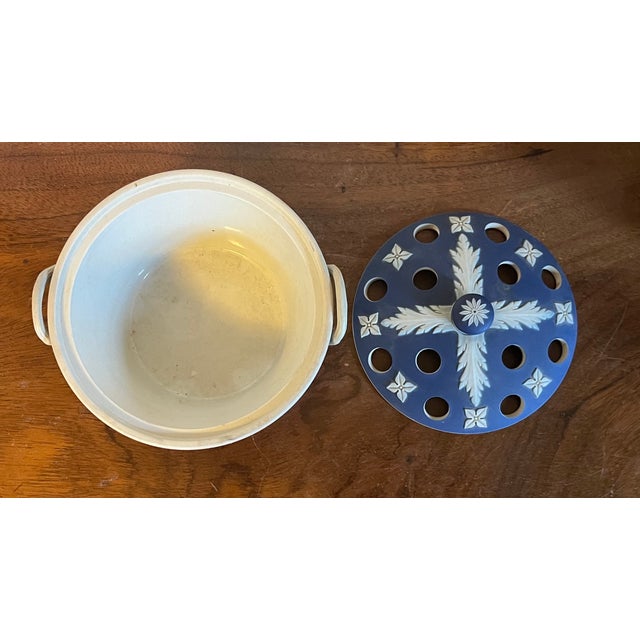 Ceramic Antique Early 20th Century Wedgwood Dark Blue Jasperware Violet Pot, Potpourri Incense Burner For Sale - Image 7 of 18
