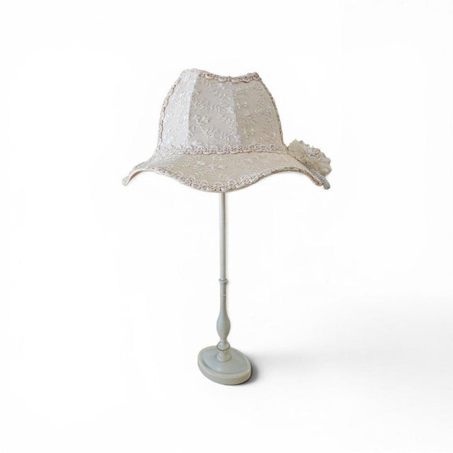 Brown Baroque Lamps with Hat-Shaped Lace Shades, Set of 2 For Sale - Image 8 of 12