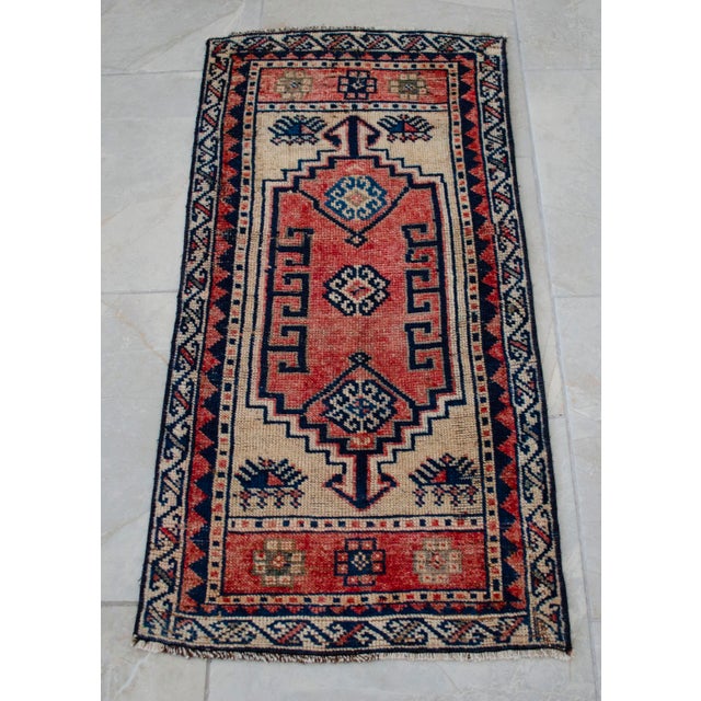 1970s Vintage Hand Knotted Small Rug For Sale - Image 13 of 13