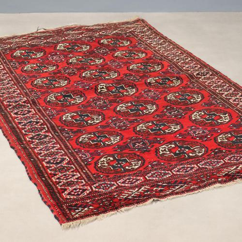 Red Bukhara Rug in Wool For Sale - Image 8 of 8