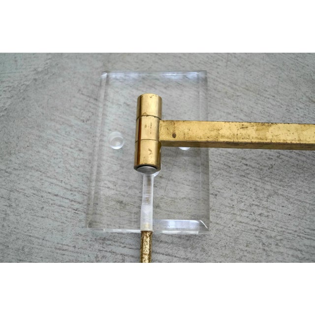 1960’s Hollywood Regency Lucite & Brass Sconce For Sale - Image 9 of 13
