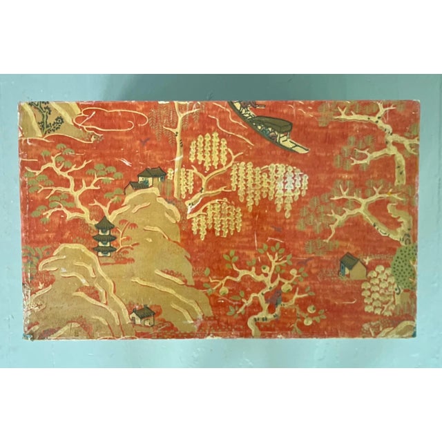 1930s 1930's Red Chinoiserie Wallpaper Box Decorated With Chinese Pagodas, Boats and Willow Trees For Sale - Image 5 of 13