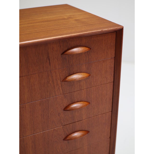 Brown Model 314 Chest of Drawers in Teak by Johannes Sorth for Nexo Møbelfabrik, Denmark, 1960s For Sale - Image 8 of 16