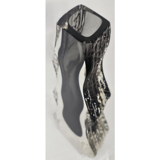 Glass 1970s Mandruzzato Murano Sculptural Sommerso Glass Vase — Heavy, Hand‑Cut Italian Art Glass For Sale - Image 7 of 13