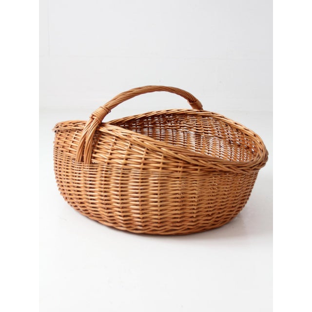 Brown Vintage Large Willow Gathering Basket With Handle For Sale - Image 8 of 14