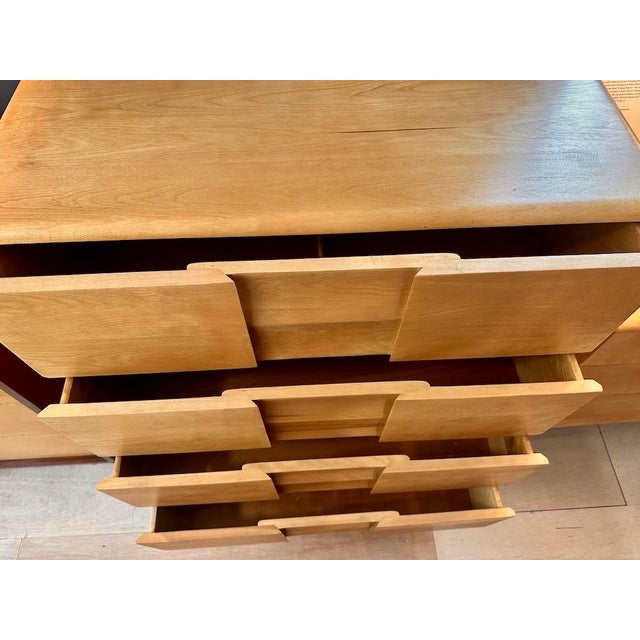 Beige Heywood Wakefield Highboy From the “Trophy Series” 1950 Restored For Sale - Image 8 of 10