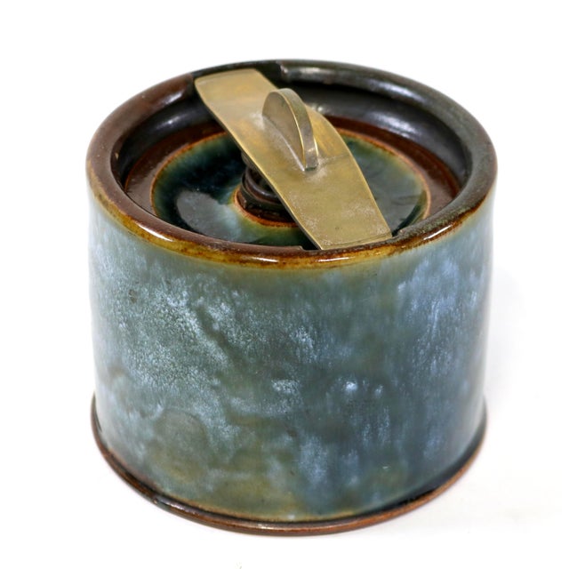English 1920s Royal Doulton Lambeth Crystalline Glaze Stoneware Tobacco Jar Humidor by Minnie Webb For Sale - Image 3 of 12