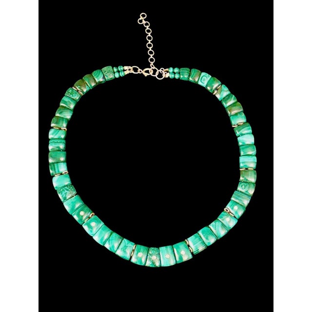 Mini Cleopatra Malachite Collar Necklace With Diamonds & 14k Gold For Sale - Image 4 of 9