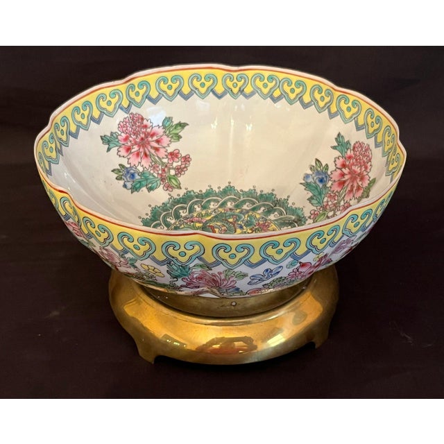 Early 20th Century Famille Rose Eggshell Porcelain Bowl With Brass Stand For Sale - Image 4 of 8