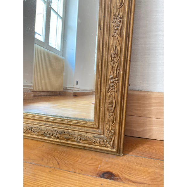 Napoleon III Stuccoed and Gilded Wood Mirror, 1800s For Sale - Image 5 of 7