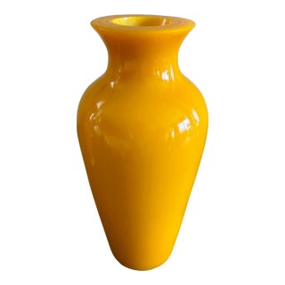 Antique 19th Century Chinese Imperial Yellow Peking Glass Vase For Sale