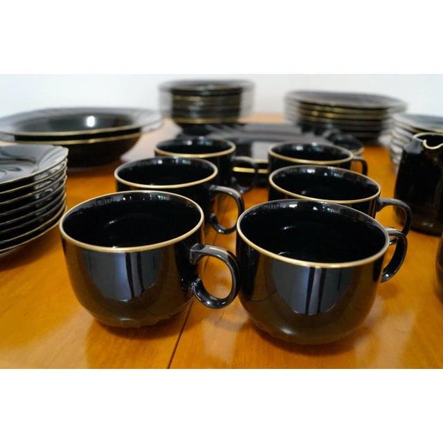 1980’s Art Deco Hollywood Regency 43-Piece Ranmaru China Dinnerware Set For Sale - Image 10 of 12