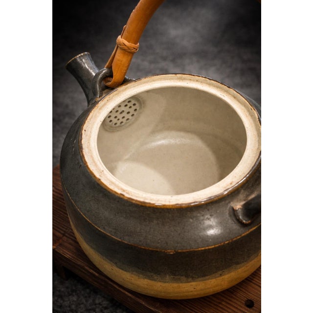 1979 Signed Walker Studio Pottery Teapot With Bamboo Handle & Wood Platform For Sale - Image 9 of 12