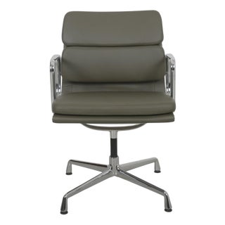 EA208 Chair in Olive Green Leather by Charles Eames, 2000s For Sale