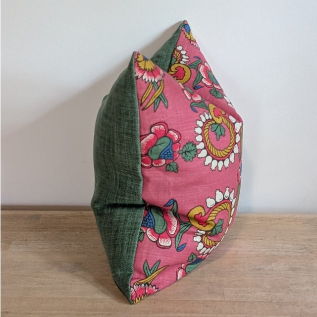 Looking for a different size, trim, or set quantity? For more information on customization capabilities, please reach out...