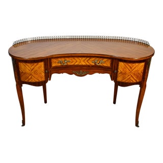 1930 French Louis XV Satinwood Kidney Shape Vanity Desk / Makeup Table For Sale