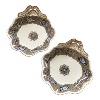 Georgian Spode Shell Dishes, a Pair For Sale