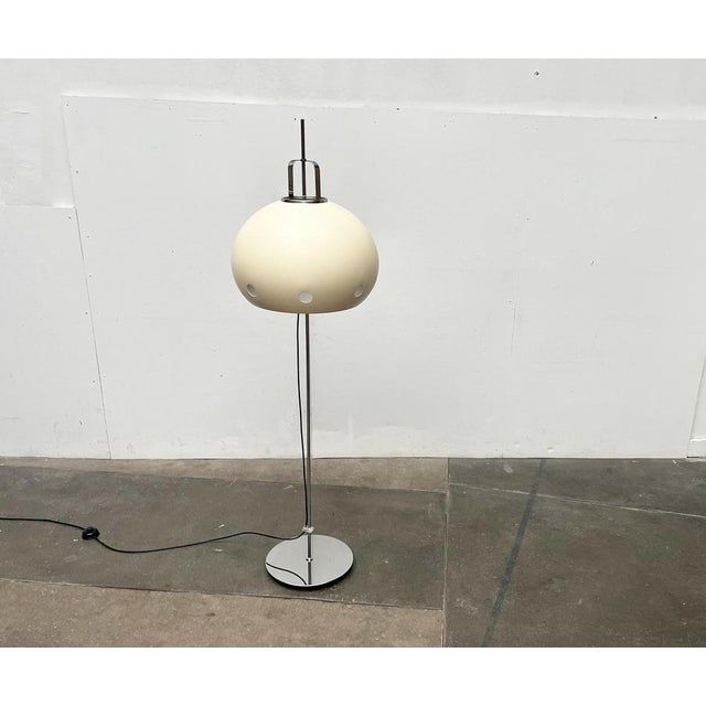 Mid-Century Modern Italian Space Age Modified Lucerna Floor Lamp from Guzzini, 1960s For Sale - Image 12 of 18