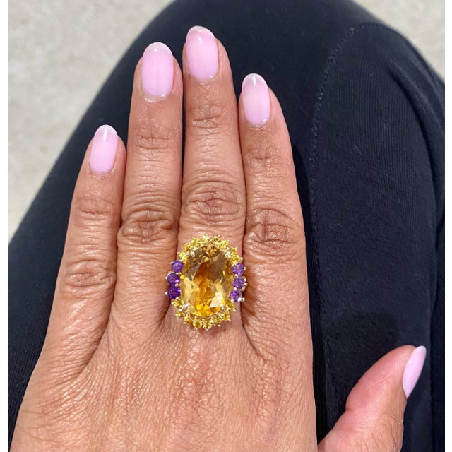 Gold 9.80 Carat Citrine Amethyst Yellow Gold Cocktail Ring Size 7 For Sale - Image 8 of 8