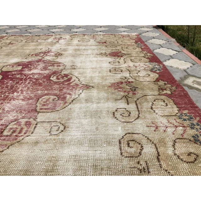 1960s Vintage Anatolian Cream Wool Rug For Sale - Image 5 of 9