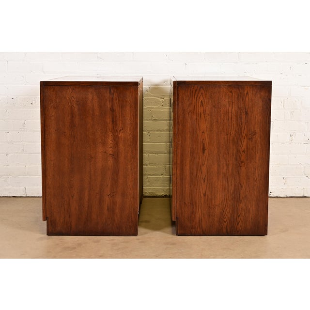 Henredon Style Mid-Century Modern Campaign Oak Bedside Chests, Circa 1970s For Sale - Image 12 of 14