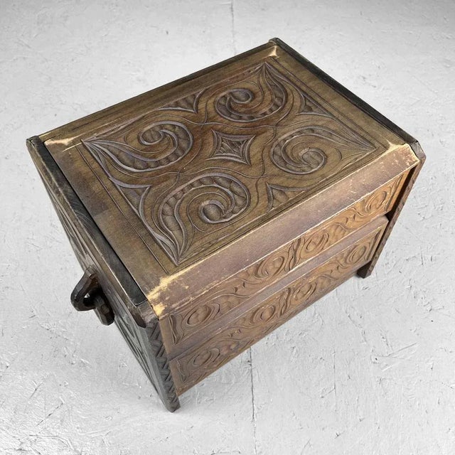 Vintage Shōwa Nikko-Bori Haribako Tansu, Japan, 1960s For Sale - Image 6 of 10