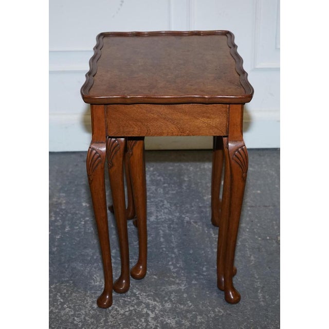 Brown Art Deco Burr Walnut Nesting Tables with Queen Anne Legs, 1920s, Set of 3 For Sale - Image 8 of 15