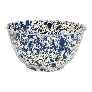 Crow Canyon Home Splatterware, Large Salad Bowl in Navy & Cream For Sale