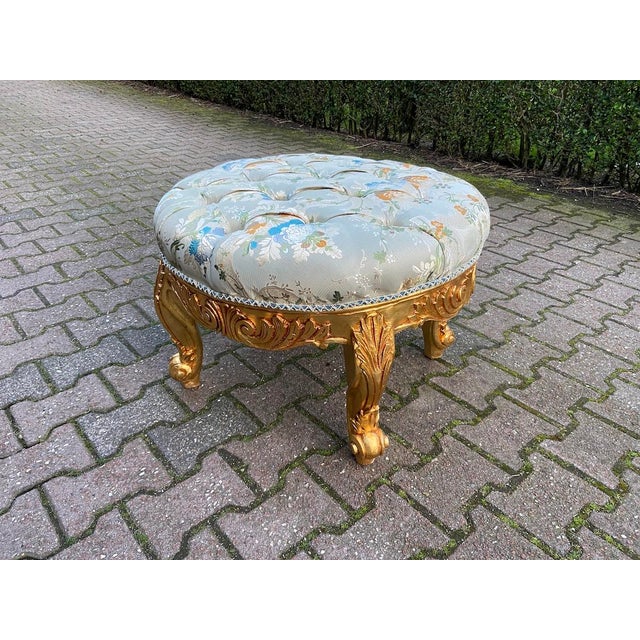 Late 20c French Louis XVI Gold Damask Bench - 1 Pc For Sale - Image 4 of 11