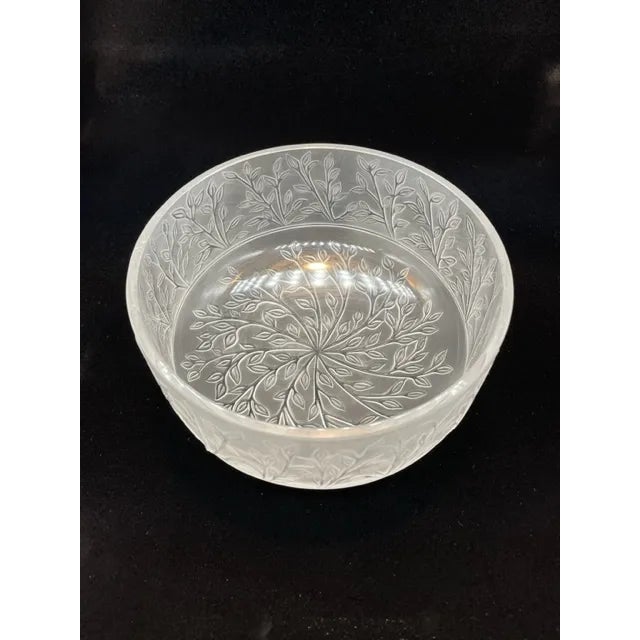 Glass Mid 20th Century Lalique Crystal Dusting Power Box For Sale - Image 7 of 13