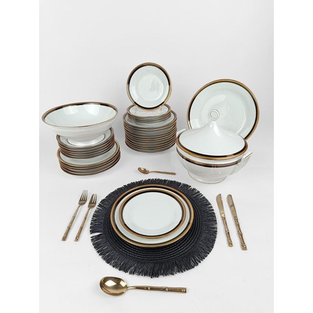1980s China Dinner Service attributed to Richard Ginori, 1980s, Set of 33 For Sale - Image 5 of 18