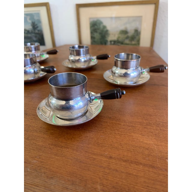 1950s Vintage Silver-Plated Espresso Cup & Saucer Set With Bakelite Handles – Set of 6 For Sale - Image 5 of 9