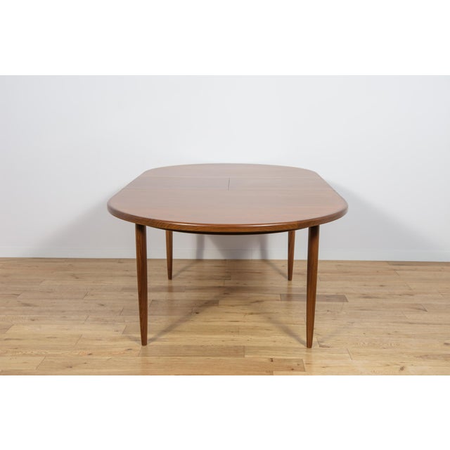 Mid-Century Modern Teak Oval Dining Table from G-Plan, United Kingdom, 1960s For Sale - Image 13 of 18