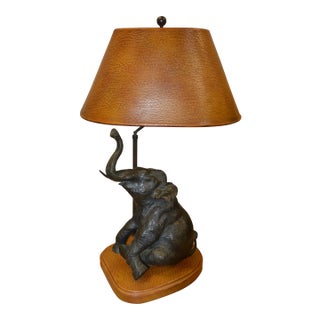 1980s Maitland - Smith Gray Metal Seated Elephant Table Lamp With Tan Leather Shade For Sale