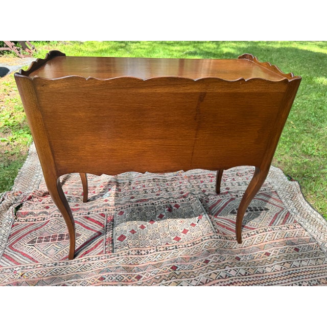 Mid 20th Century French Provincial Louis XV-Style Tambour Door Side Table / Nightstand, Mid-20th Century For Sale - Image 5 of 12