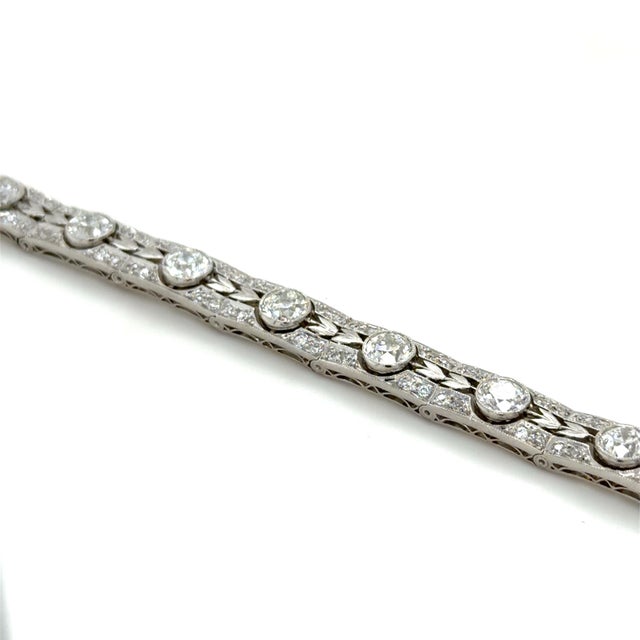 Art Deco 1920s Tiffany & Co., Art Deco Diamond Bracelet, Platinum For Sale - Image 3 of 5