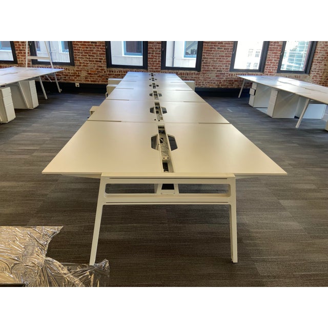 Steelcase Turnstone Bivi Modern Desk Set Up for 12 For Sale In Sacramento - Image 6 of 12