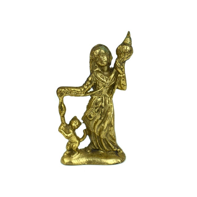 Farmhouse Antique Finished Brass Bagpipe Player and Maiden With Distaff and Cat Figurines - Set of 2 For Sale - Image 3 of 6