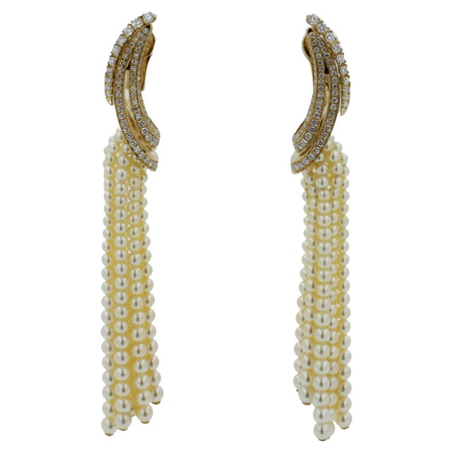 Contemporary Golden White Akoya Pearl Gold Luxury Elegant Grape Cascade Wave Diamond Earrings, A Pair For Sale - Image 3 of 9