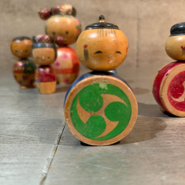 Group of Vintage Japanese Kokeshi Bobble Head Dolls Mid Century Japan For Sale - Image 12 of 17