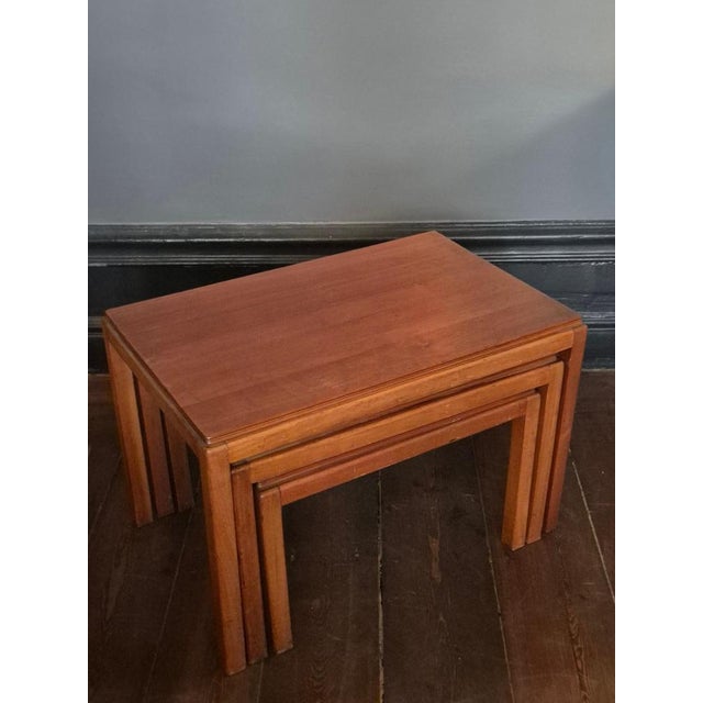 Mid-Century Modern Classic Nesting Table by Russell Gordon for Russel & Broadway, 1950s, Set of 3 For Sale - Image 6 of 13