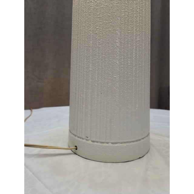 Vintage Mid-Century Modern Ceramic Table Lamp With Original Orange Drum Shade For Sale - Image 6 of 6